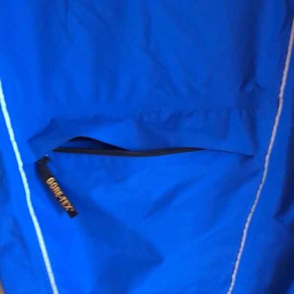 GORE Bike Wear Gore-Tex PacLite royal blue jacket Ladies M Gorpcore - Picture 9 of 16